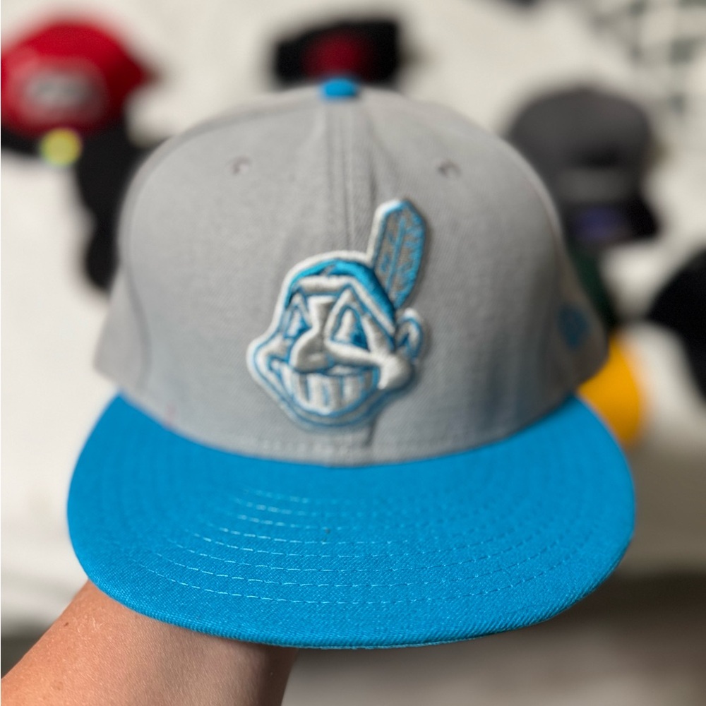 New Era Cleveland Indians Gray and Black 59FIFTY Cap